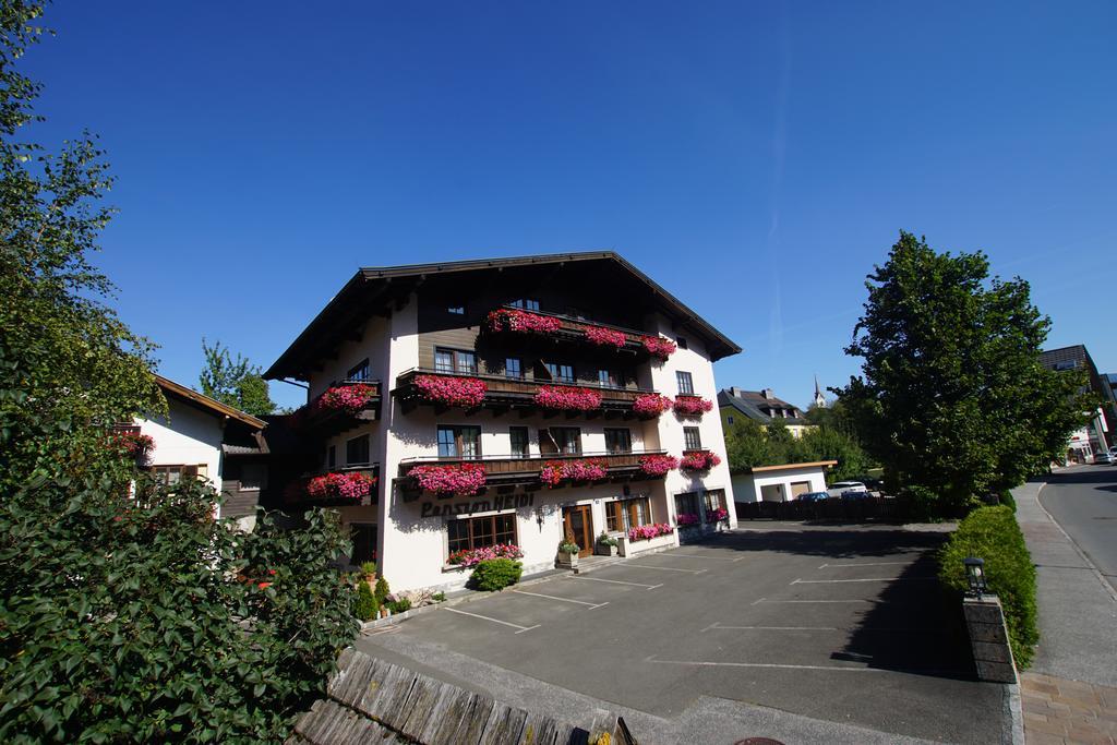 Pension Heidi Kaprun Exterior photo