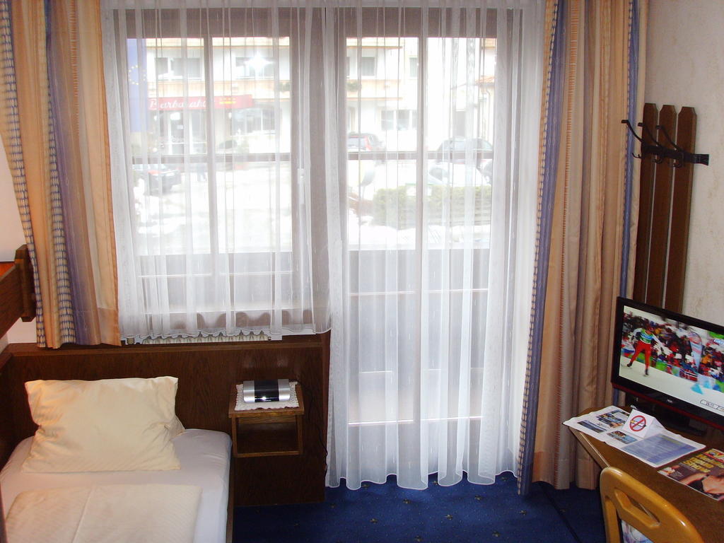 Pension Heidi Kaprun Room photo