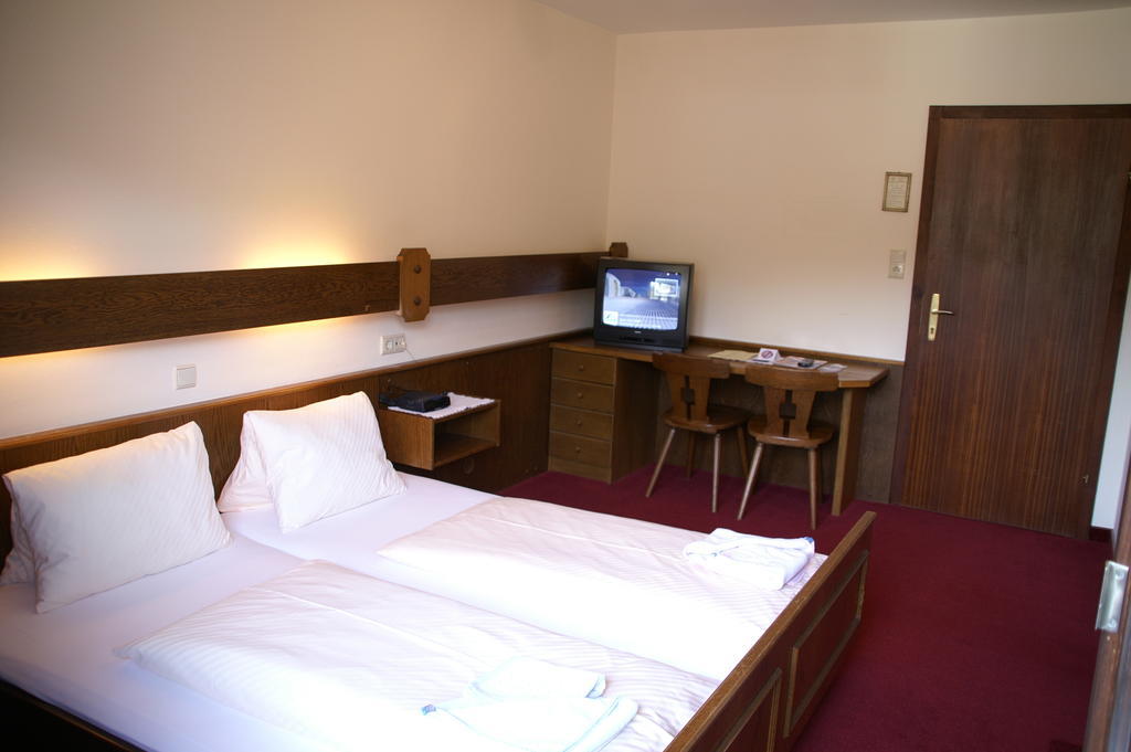 Pension Heidi Kaprun Room photo