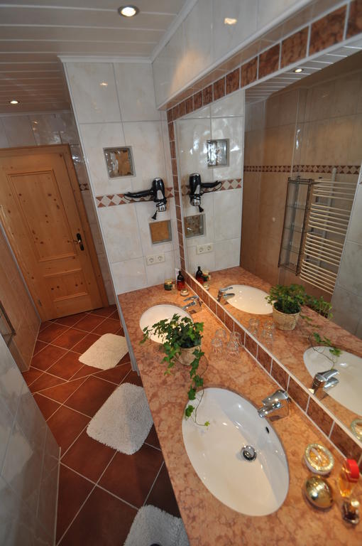 Pension Heidi Kaprun Room photo