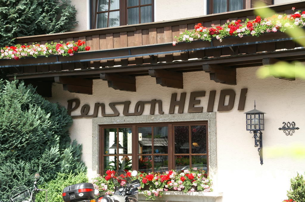 Pension Heidi Kaprun Exterior photo